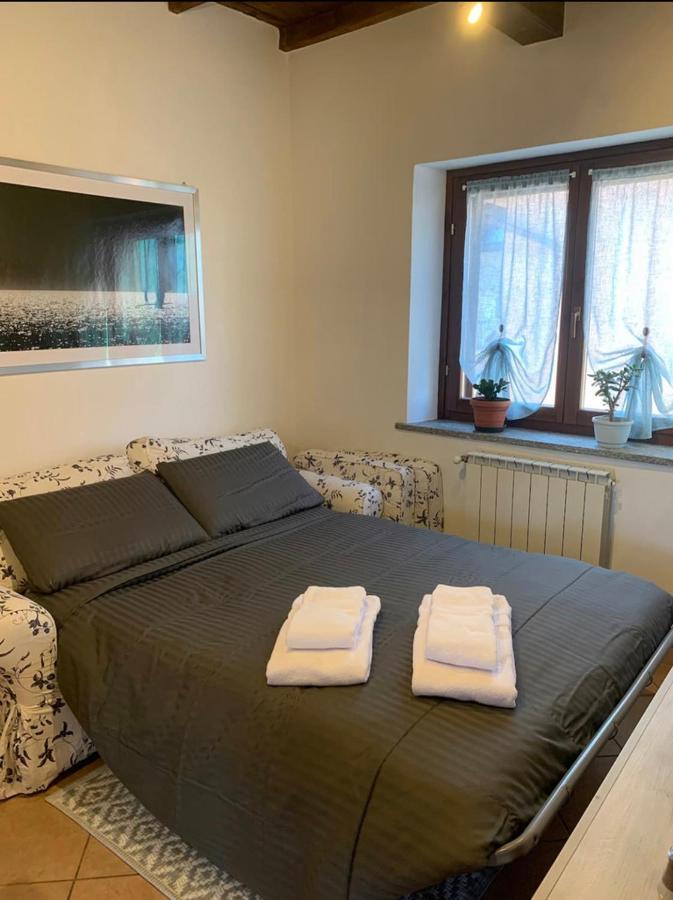 Colline Di Barengo Apartment Momo Exterior foto